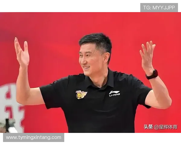 杜锋坦言亚洲杯期间曾担心球员凑不齐 理解球迷批评并表示努力改进